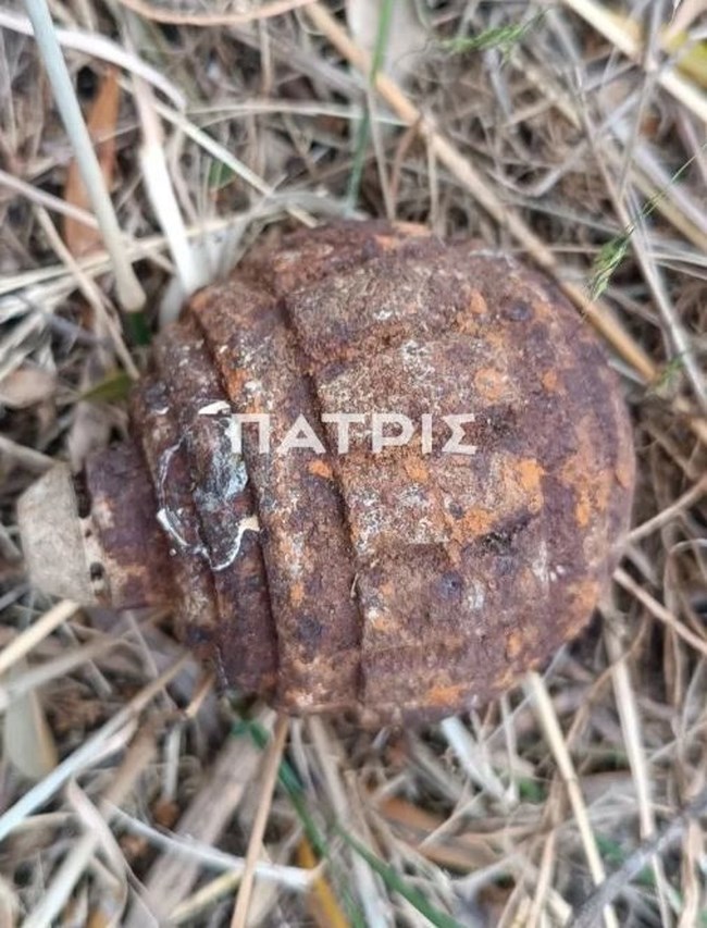Ιεράπετρα: Αγρότης βρήκε σπάνια χειροβομβίδα του Α’ Παγκοσμίου Πολέμου στο χωράφι του [εικόνα]
