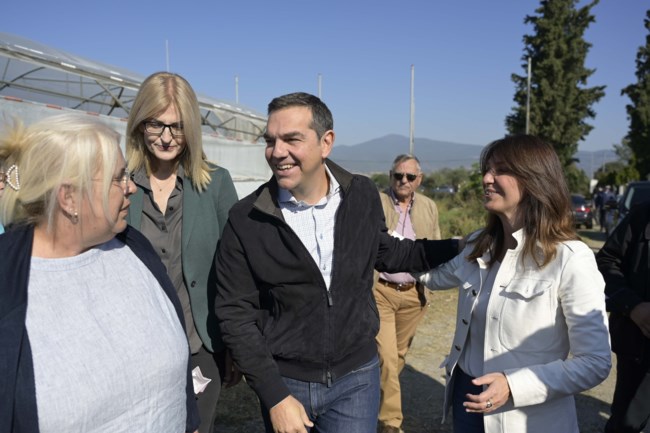 Τσίπρας με αγρότες και κτηνοτρόφους: Δεν μπορεί να συνεχιστεί άλλο η αισχροκέρδεια - Κάποιοι κερδίζουν δισεκατομμύρια