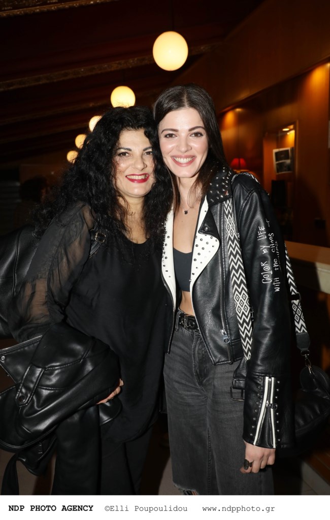 ΤΖΕΝΗ ΚΑΖΑΚΟΥ