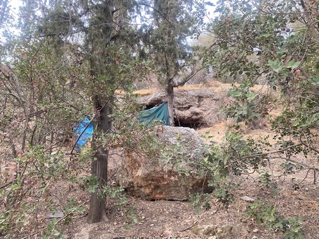σκηνή στον λόφο του Φιλοπάππου