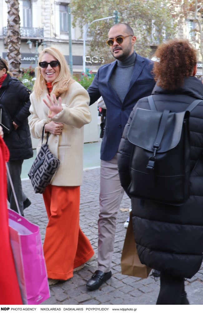Μαρία Ηλιάκη: Φόρεσε ιδανικά το κρεμ oversized παλτό - Ο αλάνθαστος συνδυασμός