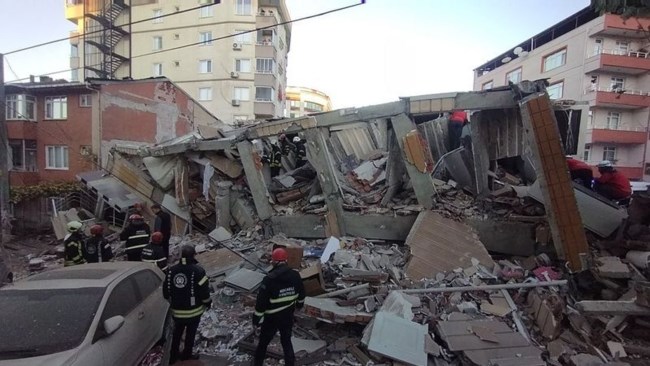 ΚΩΝΣΤΑΝΤΙΝΟΥΠΟΛΗ ΚΑΤΑΡΡΕΥΣΗ ΚΤΙΡΙΟΥ