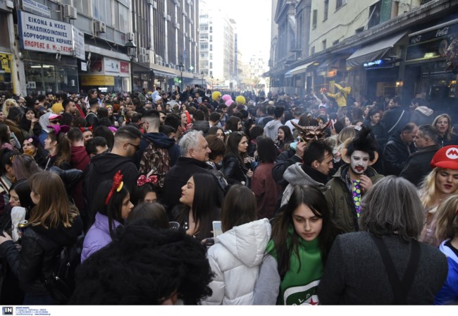 Τσικνοπέμπτη: Στο φουλ οι προετοιμασίες στη Θεσσαλονίκη – Υπαίθρια πάρτι και ρεζερβέ τραπέζια