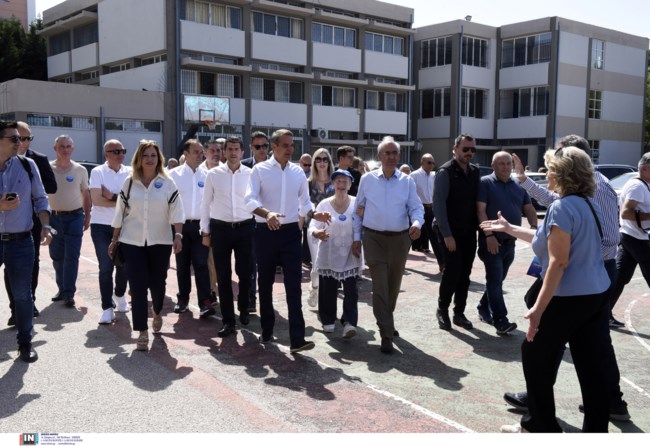 ΚΥΡΙΑΚΟΣ ΜΗΤΣΟΤΑΚΗΣ