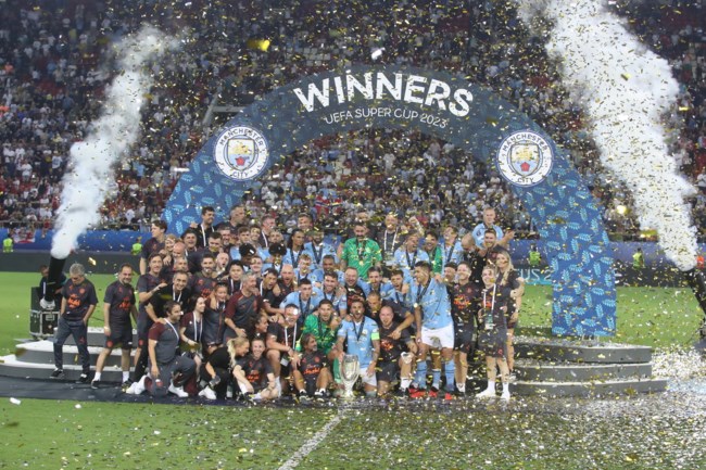 UEFA Super Cup: Συγχαρητήρια Μητσοτάκη και Τσέφεριν σε Ολυμπιακό - Μαρινάκης: "Υπερήφανοι γι'αυτό"
