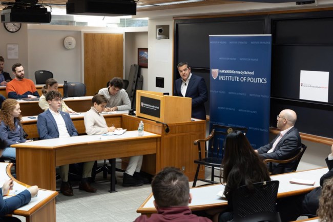 Αλέξης Τσίπρας στο Harvard Kennedy School: Πώς θα αντιμετωπιστεί η άνοδος της ακροδεξιάς σε ΗΠΑ και Ευρώπη
