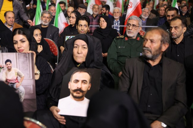 Αραβικά ΜΜΕ: Οι Ιρανοί εκτέλεσαν τον "εφτάψυχο" στρατηγό των Φρουρών της Επανάστασης Καανί ως κατάσκοπο της Μοσάντ