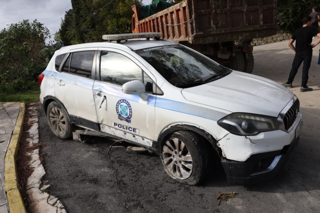 ΚΑΡΟΥΣΑΔΕΣ-ΚΕΡΚΥΡΑ