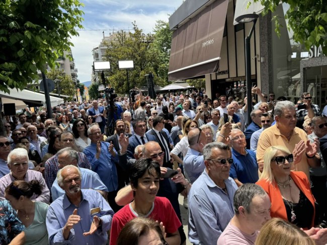 Κυριάκος Μητσοτάκης από Αγρίνιο: Πάμε να βάλουμε το τρίποντο στις ευρωεκλογές μετά τις νίκες του 2023