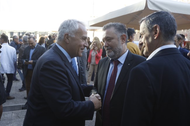 νδ