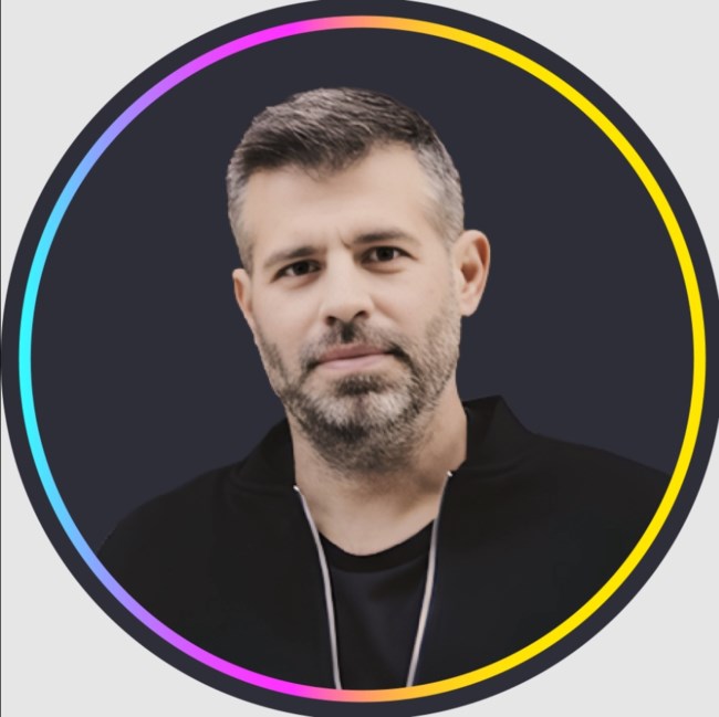 ΘΩΜΑΣ ΔΟΥΖΗΣ