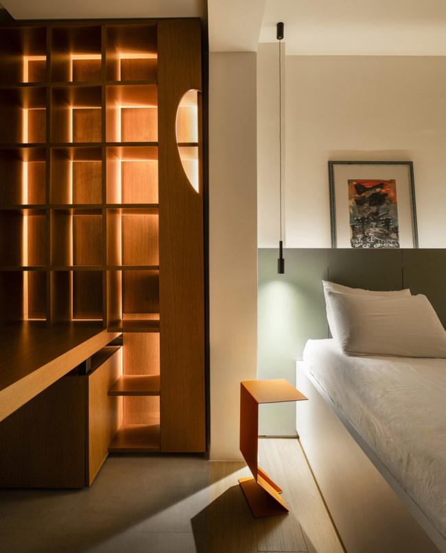 ΣΠΙΤΙ "ΠΑΡΑΘΥΡΟ ΣΤΗΝ ΠΟΛΗ ΘΕΣΣΑΛΟΝΙΚΗ