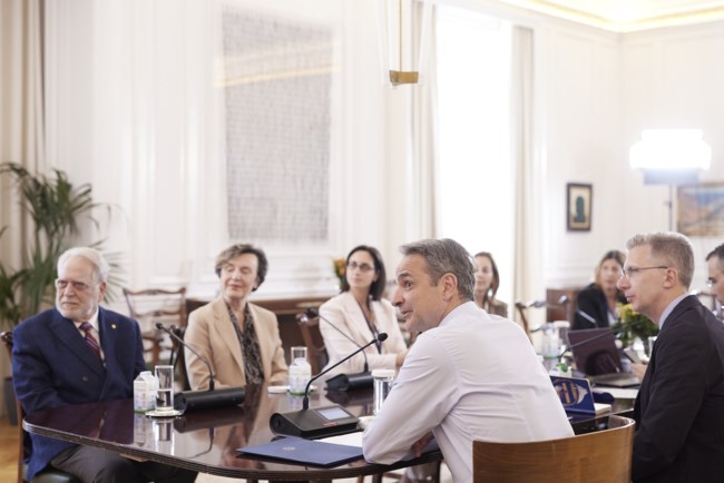 ΜΗΤΣΟΤΑΚΗΣ ΓΙΑΤΡΟΙ ΗΠΑ