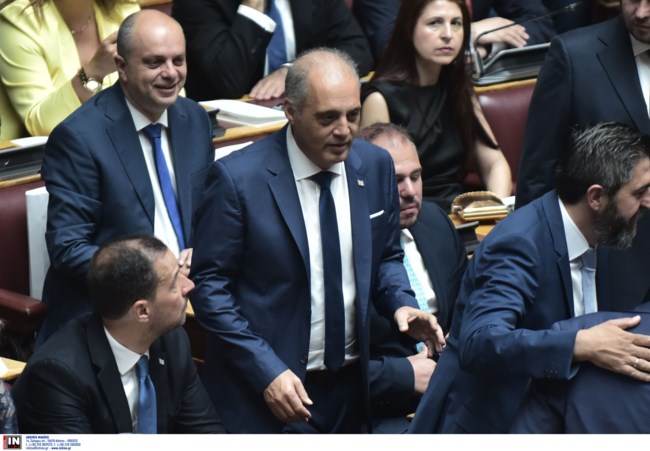 Βελόπουλος