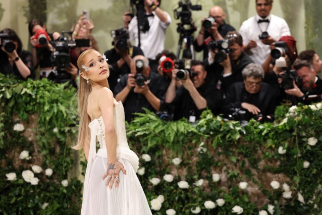 Αριάνα Γκράντε Met Gala