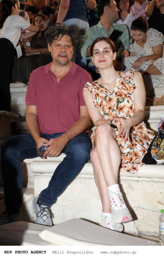 ΧΑΡΙΤΟΣ ΑΔΑΜΟΠΟΥΛΟΥ