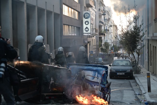 Επεισόδια Νομική
