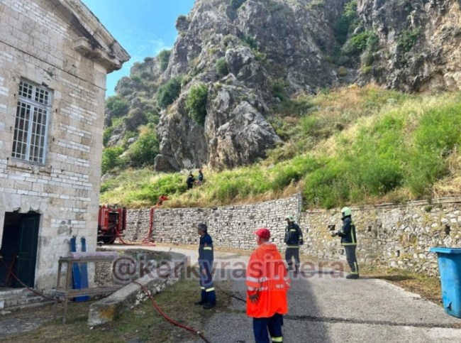 Φωτιά - Κέρκυρα