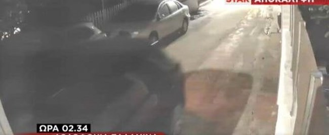 Σαλαμίνα: Το αυτοκίνητο και τα δρομολόγια της 46χρονης πριν και μετά τη δολοφονία της πεθεράς της