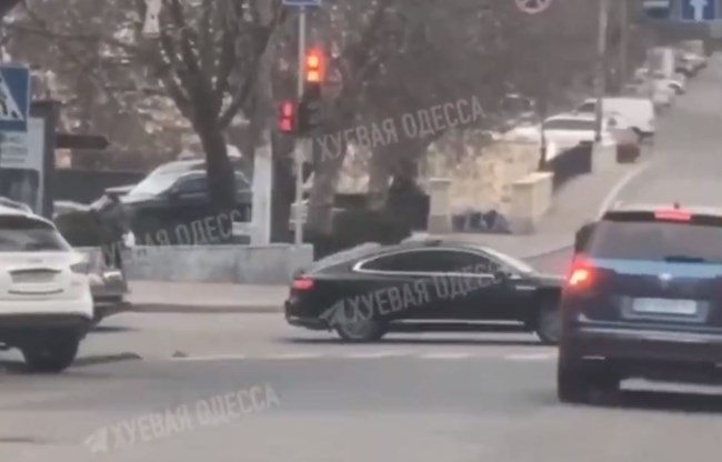 Εκρήξεις στην Οδησσό λίγο πριν τη συνάντηση Ζελένσκι με Μητσοτάκη - Ολοι καλά στην ελληνική αποστολή