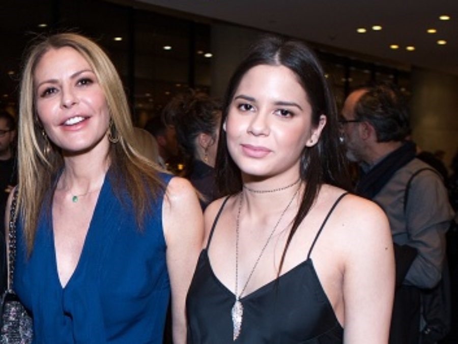 Αλεξάνδρα και Αμαλία Κωστοπούλου: Η απίθανη φωτογραφία με την Τζένη Μπαλατσινού, τη γιαγιά και την προγιαγιά τους