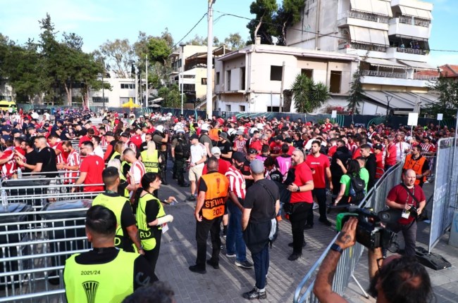 ΦΙΛΑΘΛΟΙ ΟΛΥΜΠΙΑΚΟΣ