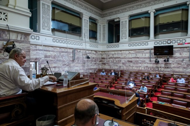 Η "διαβολοβδομάδα" των υποκλοπών: Την Παρασκευή η μάχη των πολιτικών αρχηγών, τη Δευτέρα η Εξεταστική