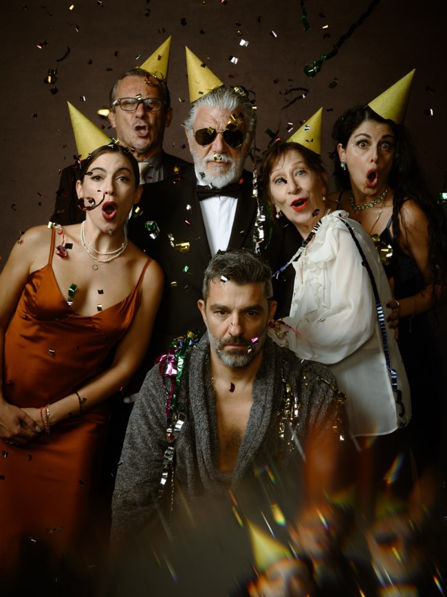 Η "Λυσσασμένη Γάτα" του Τενεσί Ουίλιαμς, με εκπληκτικό καστ στο θέατρο Αθηνά