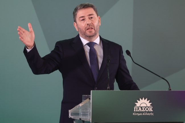 Οι μηνύσεις του "κρεοπώλη" των υποκλοπών σε Ανδρουλάκη - Κουκάκη και η ατάκα ότι "μας κυνηγούν οι χρυσαυγίτες"