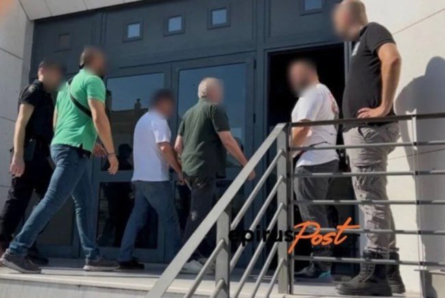 Μαυρομμάτι Θεσπρωτίας: Ξηλώθηκε ολόκληρο το τελωνείο - Κυριακή και Δευτέρα απολογούνται οι 14 κατηγορούμενοι