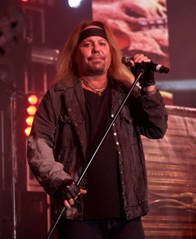 VINCE NEIL MOTLEY CRUE