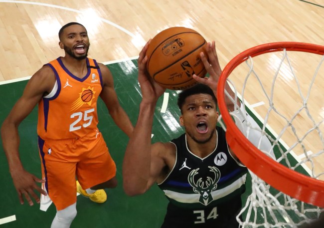 ANTETOKOUMBO