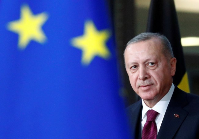 Προκαλεί ο Ερντογάν: Ο Μητσοτάκης αποφεύγει τις διαπραγματεύσεις- Δεν μας νοιάζουν οι κυρώσεις