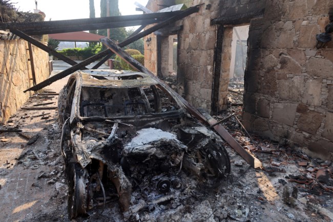 φωτια στην κυπρο