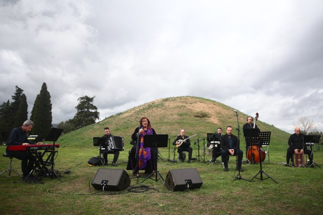 ΤΥΜΒΟΣ ΜΑΡΑΘΩΝΑ