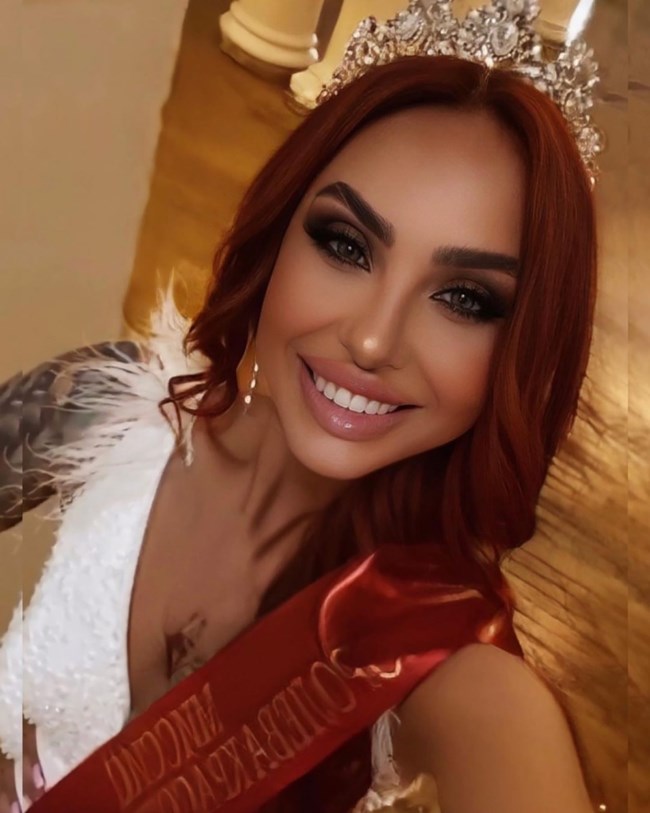 Όλγα Βαλέγιεβα: Η Ρωσία επέβαλε πρόστιμο στη Μις Κριμαία - Τραγούδησε τον "ύμνο" της ουκρανικής αντίστασης