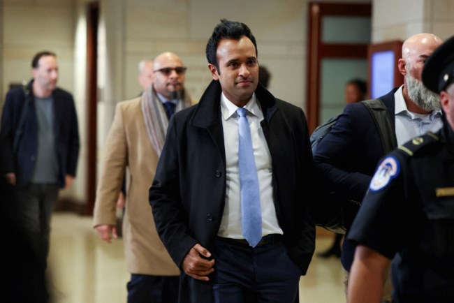 Ο Μασκ ενόχλησε τους Ρεπουμπλικανούς: Είναι υπέρ της βίζας σε ξένους εργαζόμενους - Οι αναρτήσεις που άναψαν "φωτιές"
