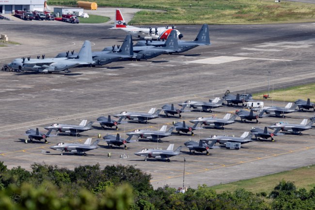 ΕΝΤΑΣΗ ΚΑΡΑΪΒΙΚΗ ΕΙΡΗΝΙΚΟΣ