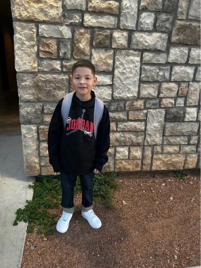 ΤΕΞΑΣ ΤΡΙΠΛΗ ΔΟΛΟΦΟΝΙΑ ΟΙΚΟΓΕΝΕΙΑΣ