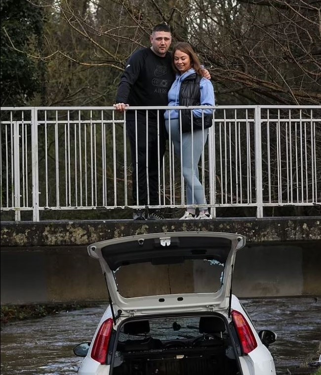 ΒΡΕΤΑΝΙΑ ΠΛΗΜΜΥΡΕΣ