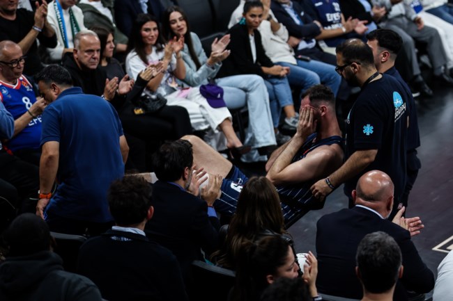 Ο σοκαριστικός τραυματισμός του Γιώργου Παπαγιάννη - Ρήξη χιαστού, χάνει όλη τη σεζόν ο διεθνής άσος [βίντεο]