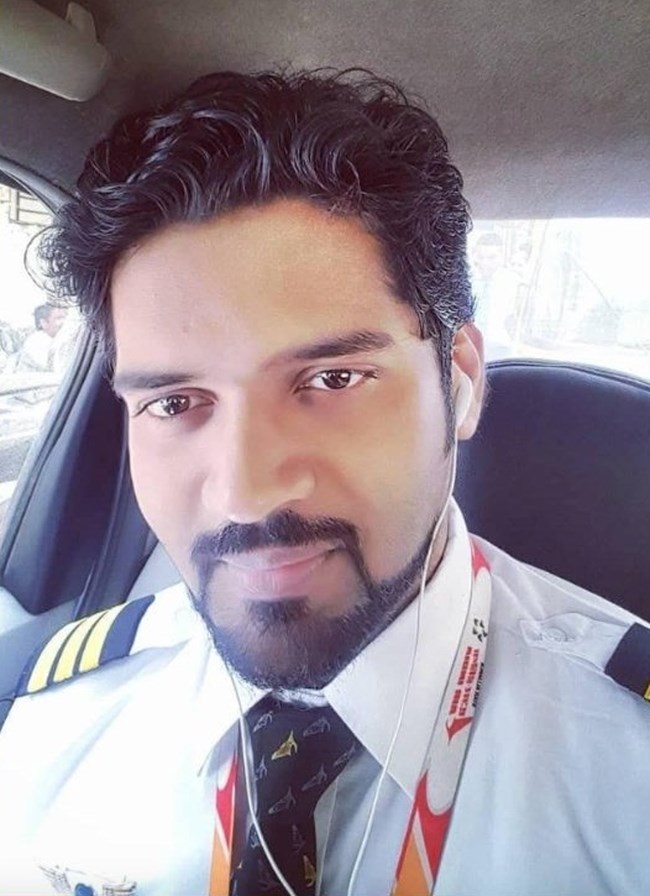 ΙΝΔΙΑ ΣΥΝΤΡΙΒΗ ΑΕΡΟΣΚΑΦΟΥΣ AIRINDIA