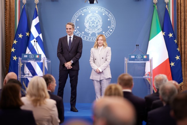 ΜΗΤΣΟΤΑΚΗΣ ΜΕΛΟΝΙ