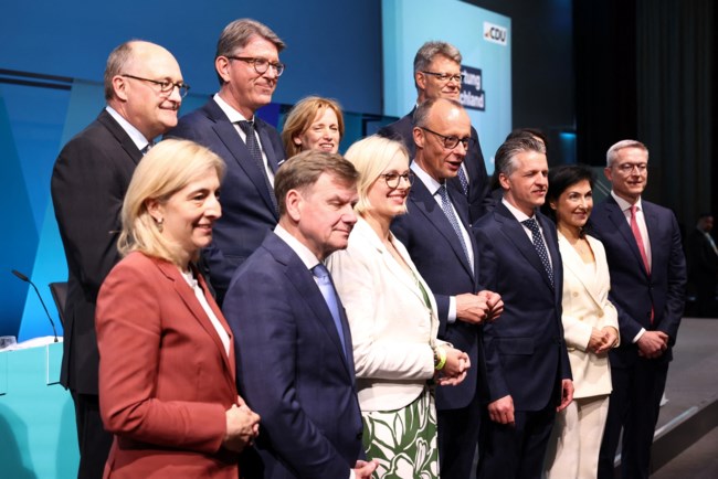 Γερμανικά ΜΜΕ: Υπουργοί κομμένοι και ραμμένοι στα μέτρα του Μερτς