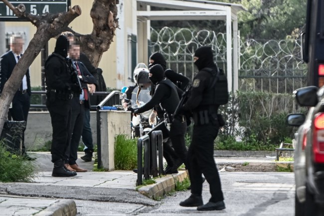 Σύμπραξη εκδίκησης