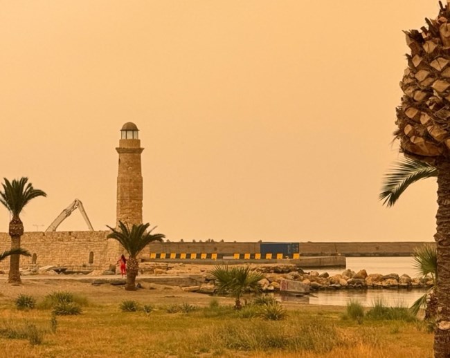 ΚΡΗΤΗ ΑΦΡΙΚΑΝΙΚΗ ΣΚΟΝΗ