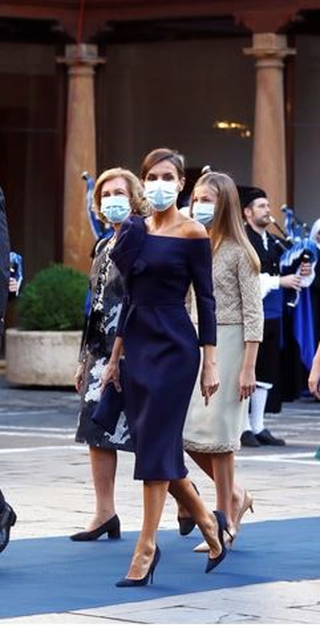 QUEEN LETIZIA
