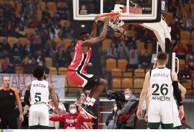 Euroleague: Ερυθρόλευκο πάρτι στο ΣΕΦ - Ο Ολυμπιακός συνέτριψε τον Παναθηναϊκό με 100άρα