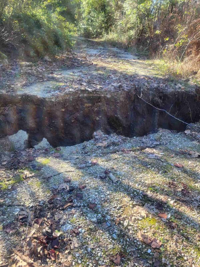 ΚΑΘΙΖΗΣΗ ΤΖΟΥΜΕΡΚΑ