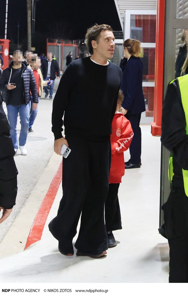 Δημήτρης Θεοδωρίδης: Με τον 8χρονο γιο του Σάββα στο ντέρμπι των "αιωνίων"